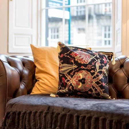 Joivy Converted Flat In Historic Building In New Town エディンバラ エクステリア 写真
